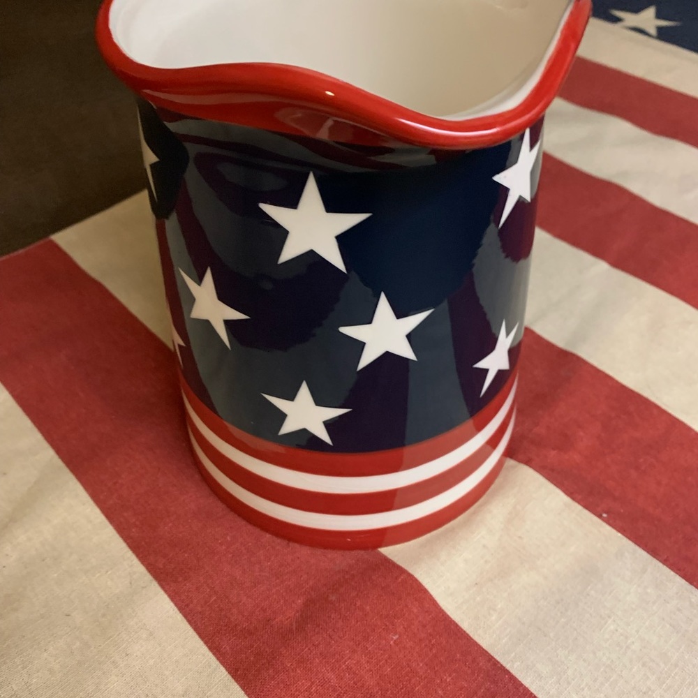 4th of July pitcher vase - Picture 5 of 6